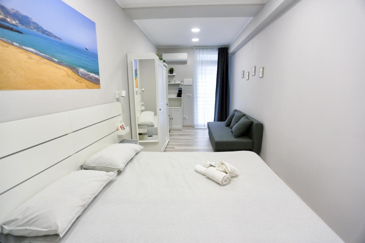 Ag Luxury Rooms Giardini Naxos Exterior foto