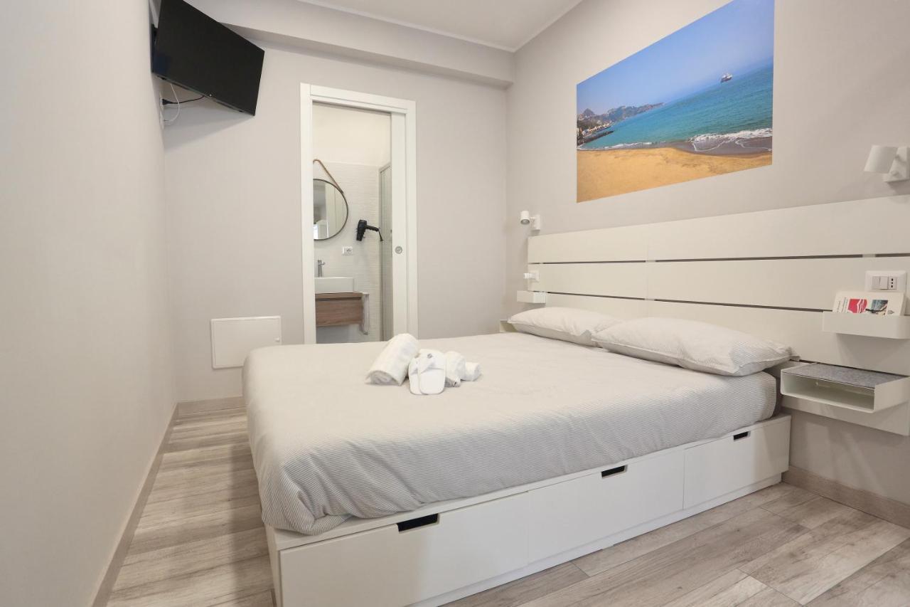 Ag Luxury Rooms Giardini Naxos Exterior foto