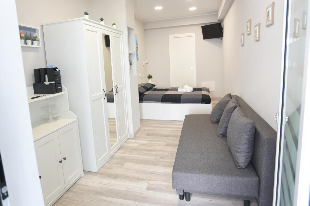 Ag Luxury Rooms Giardini Naxos Exterior foto